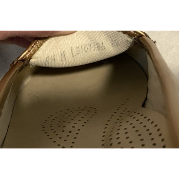 SAS Tripad Comfort Loafers Women's Size 8.5 Metallic Gold Slip On Moccasin Shoes - Picture 6 of 7